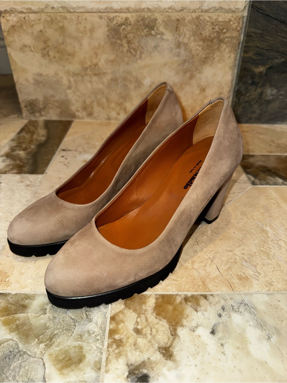 Firenze Studio Taupe Suede Block Heel Pumps Women’s EU 37 Made in Italy Lug Sole